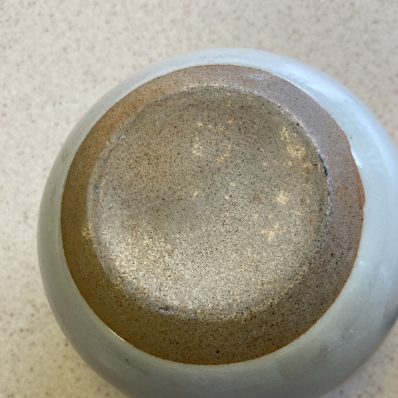 Stoneware Glazed “Boogers” 😁 Jar - Excellent Condition - Picture 6 of 10